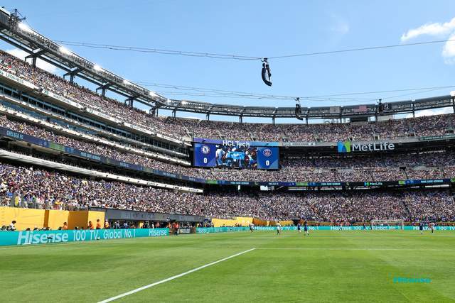 3-0！歐冠冠軍轟然倒下！23歲球星造3球樂翻天，納賽爾眼神要殺人